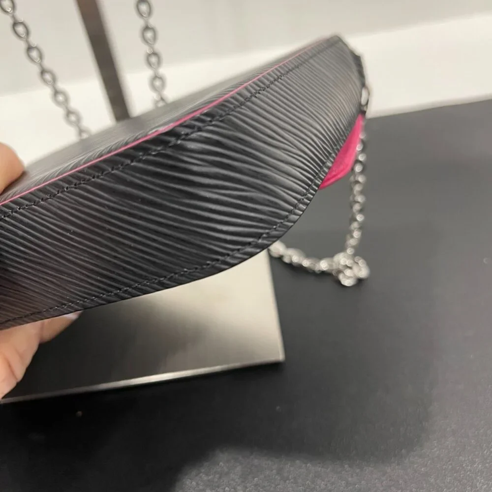 Louis Vuitton Epi Pochette Felicie Black Silver Chain Strap (141607)